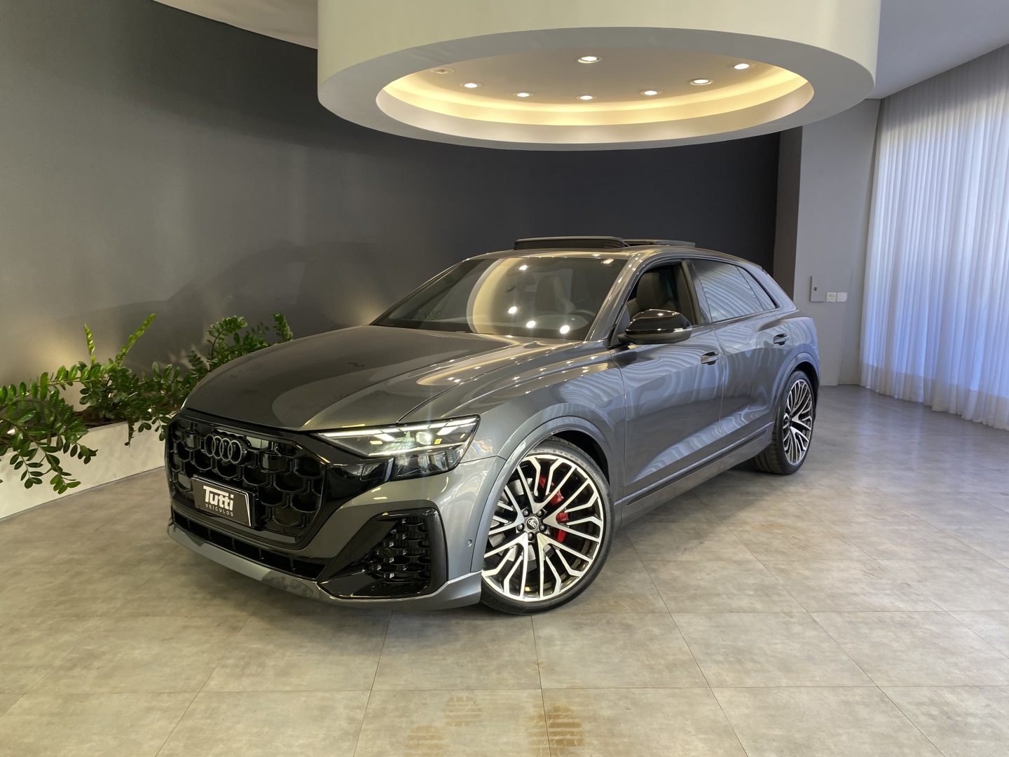 Audi Q8 2025