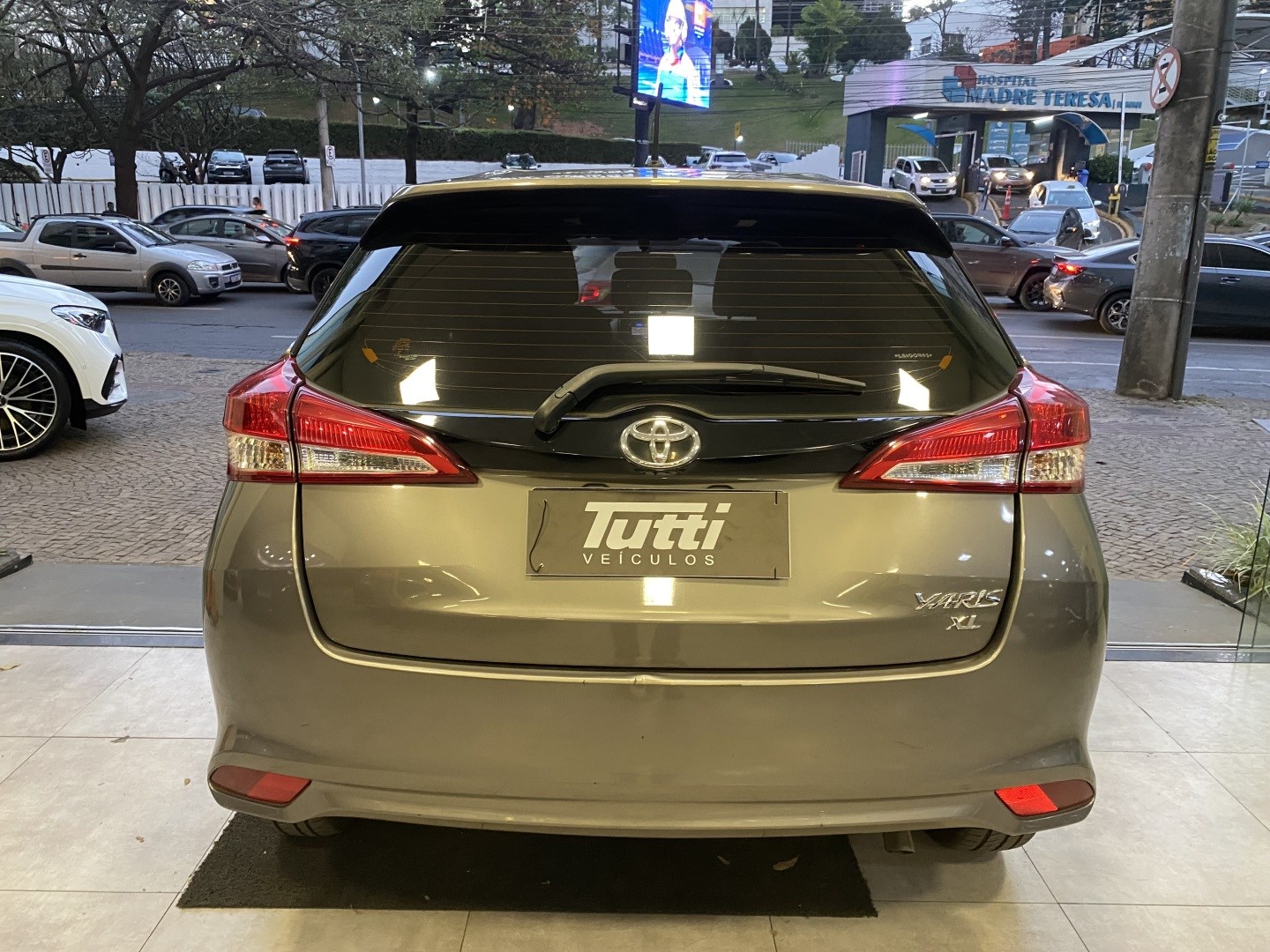 Toyota YARIS 2020