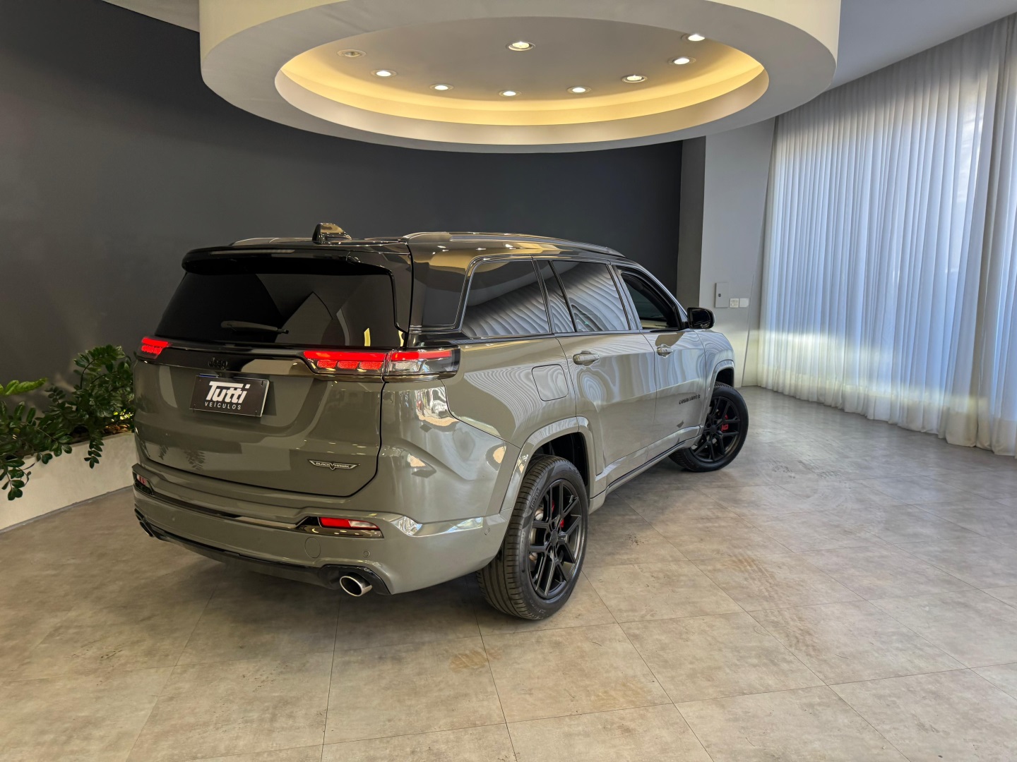 Jeep COMMANDER 2025