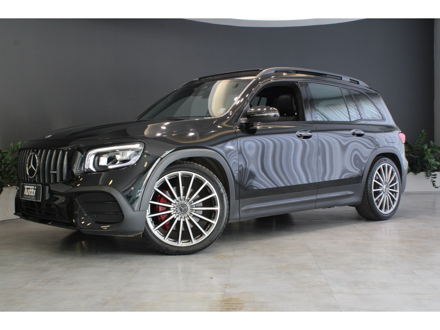 Mercedes-Benz GLB 35 AMG 2024