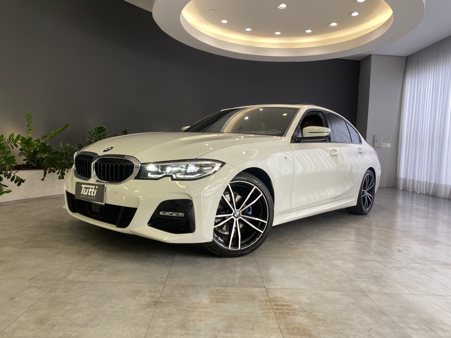 BMW 320i 2020