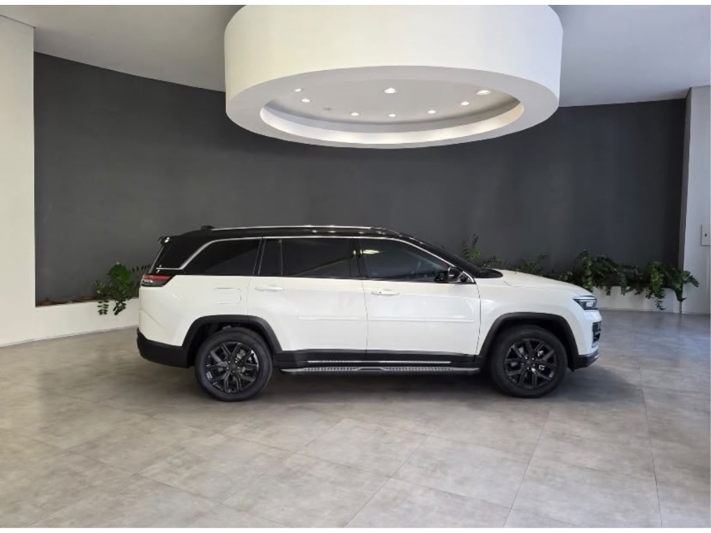 Jeep COMMANDER 2027