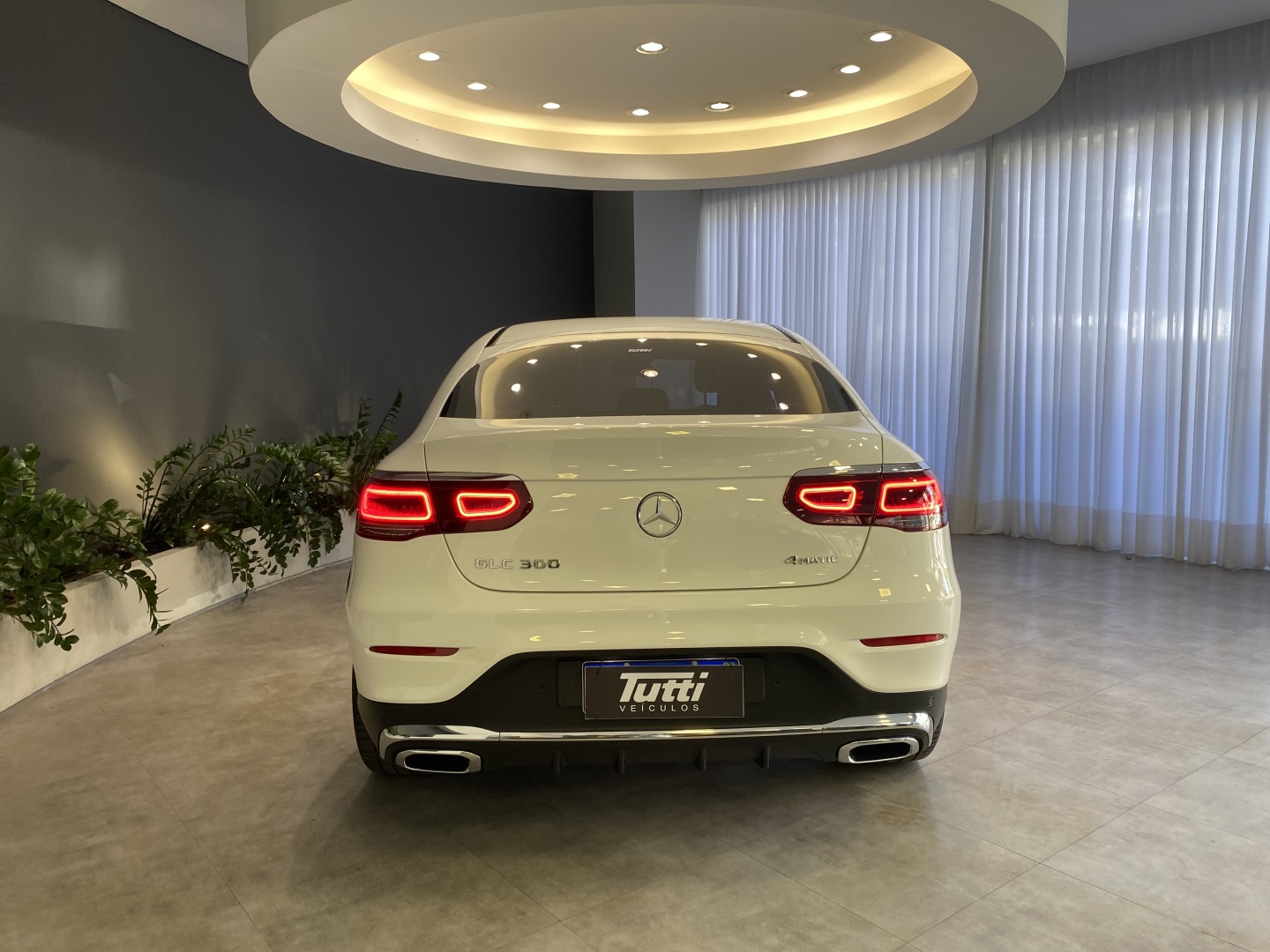 Mercedes-Benz GLC 300 2023