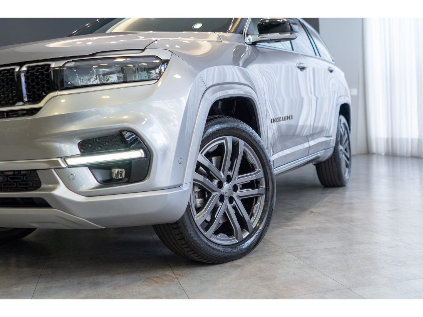Jeep COMMANDER 2025