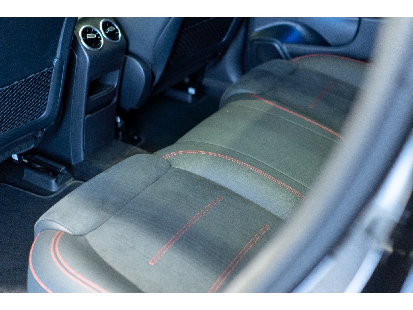 Mercedes-Benz EQA 250 2025