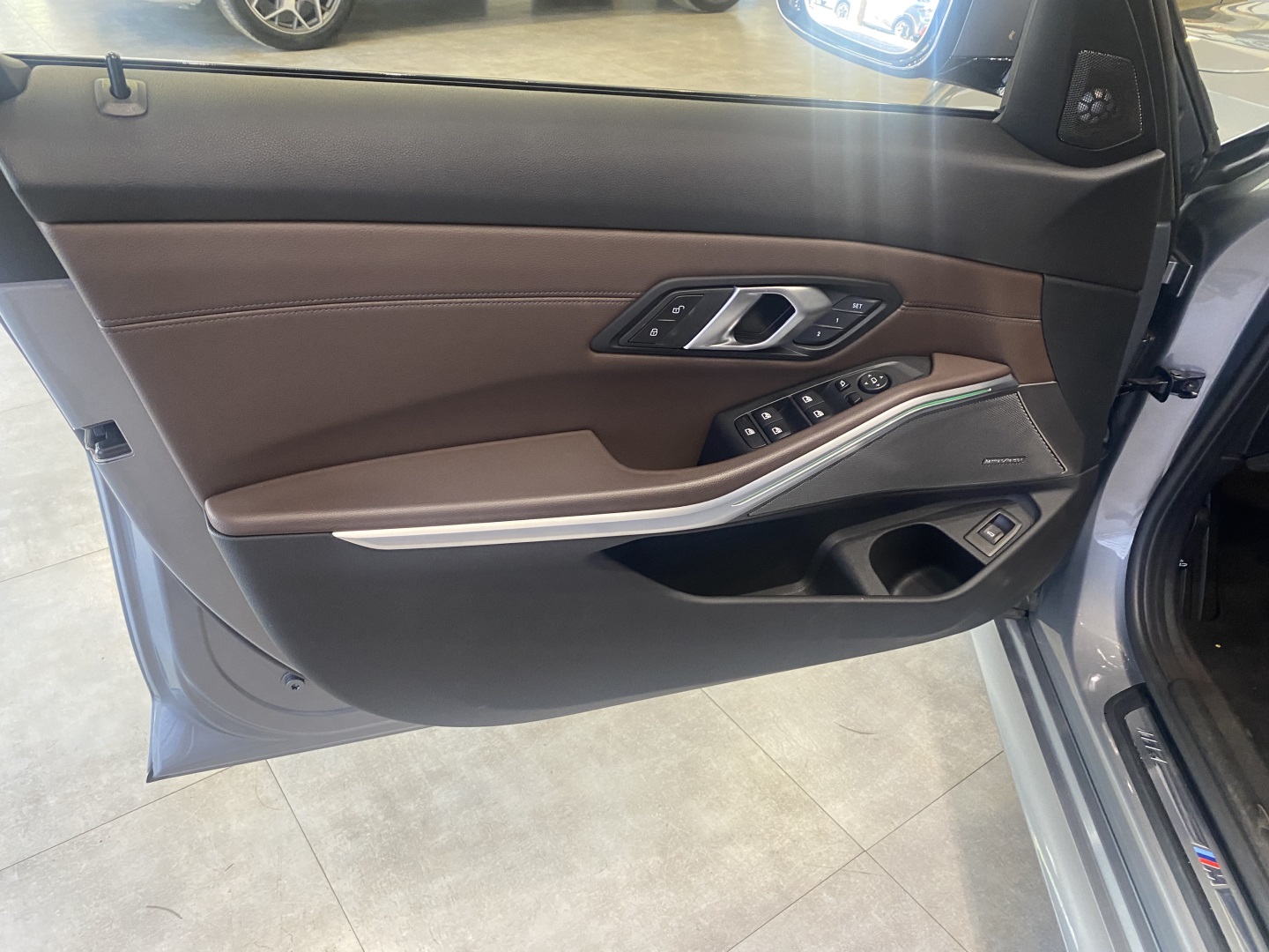 BMW 320i 2025