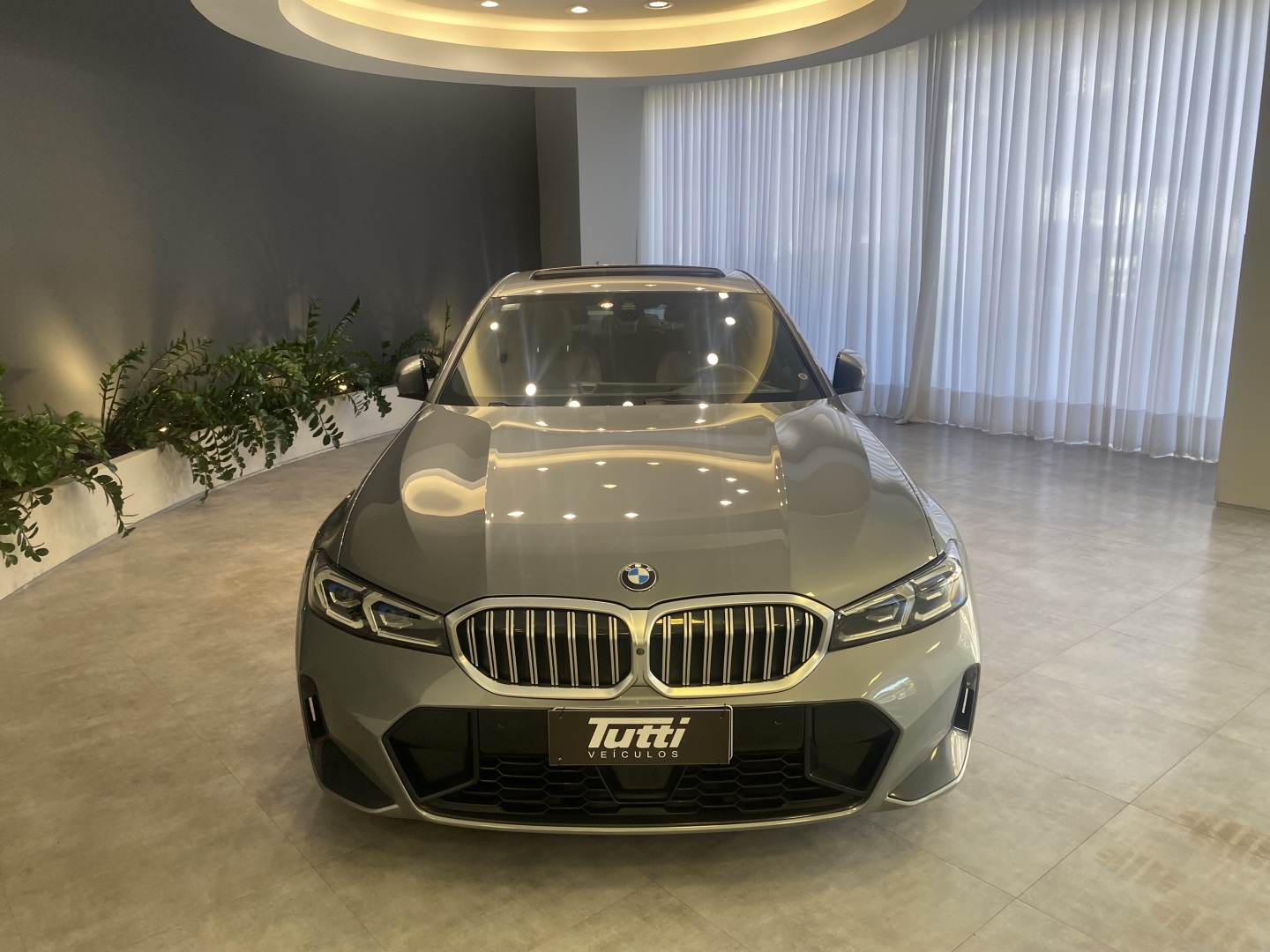 BMW 320i 2025
