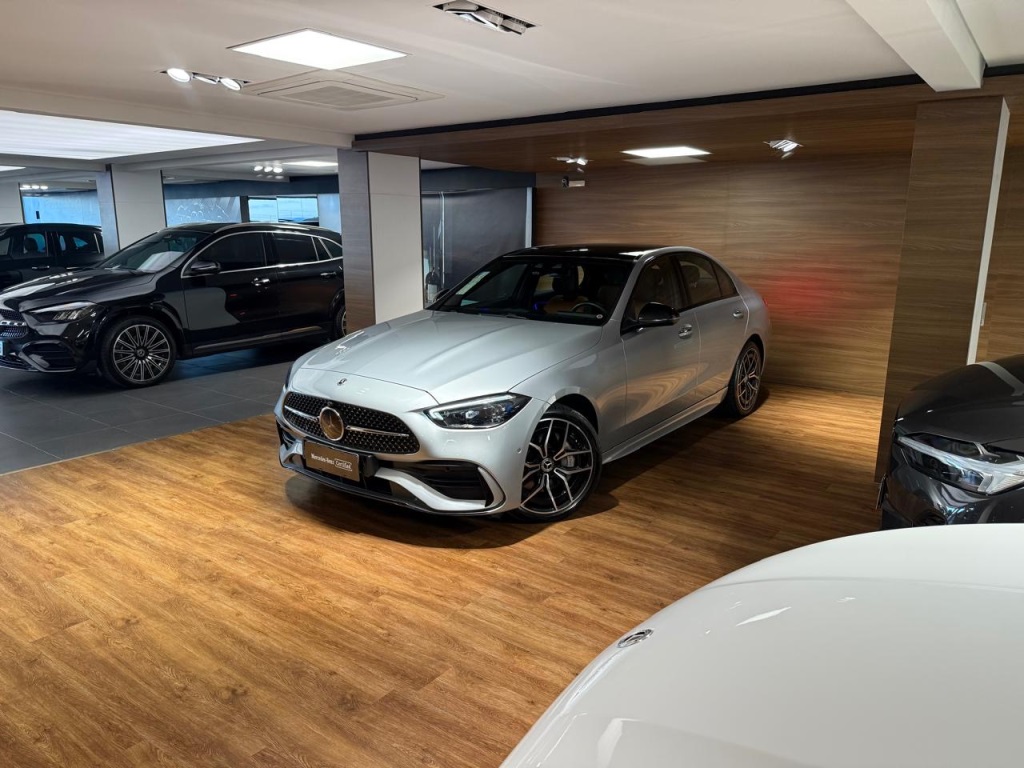 Mercedes-Benz C 300 2025