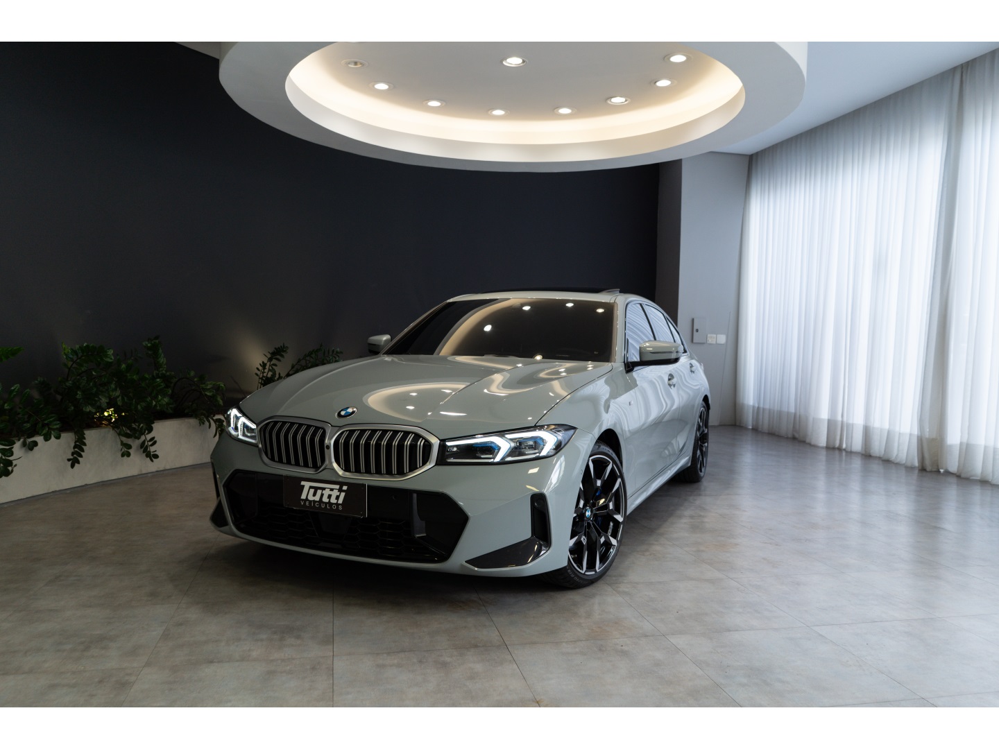 BMW 320i 2026