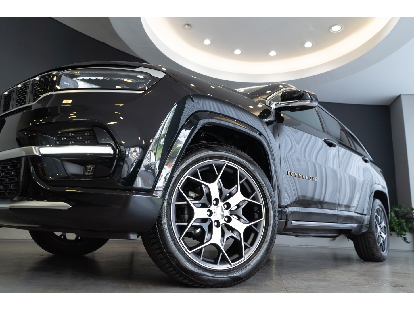 Jeep COMMANDER 2025