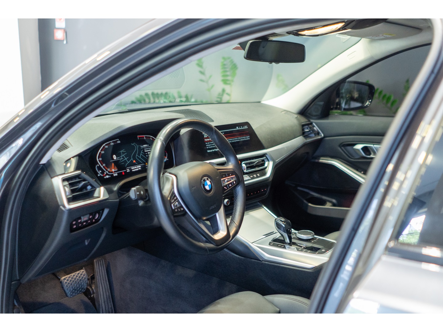 BMW 320i 2021