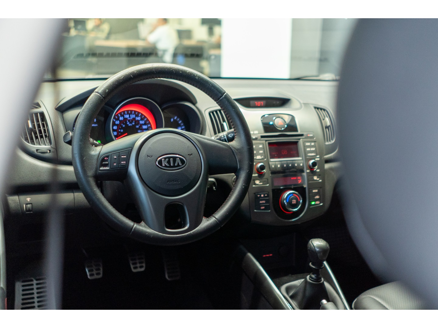 Kia CERATO 2012