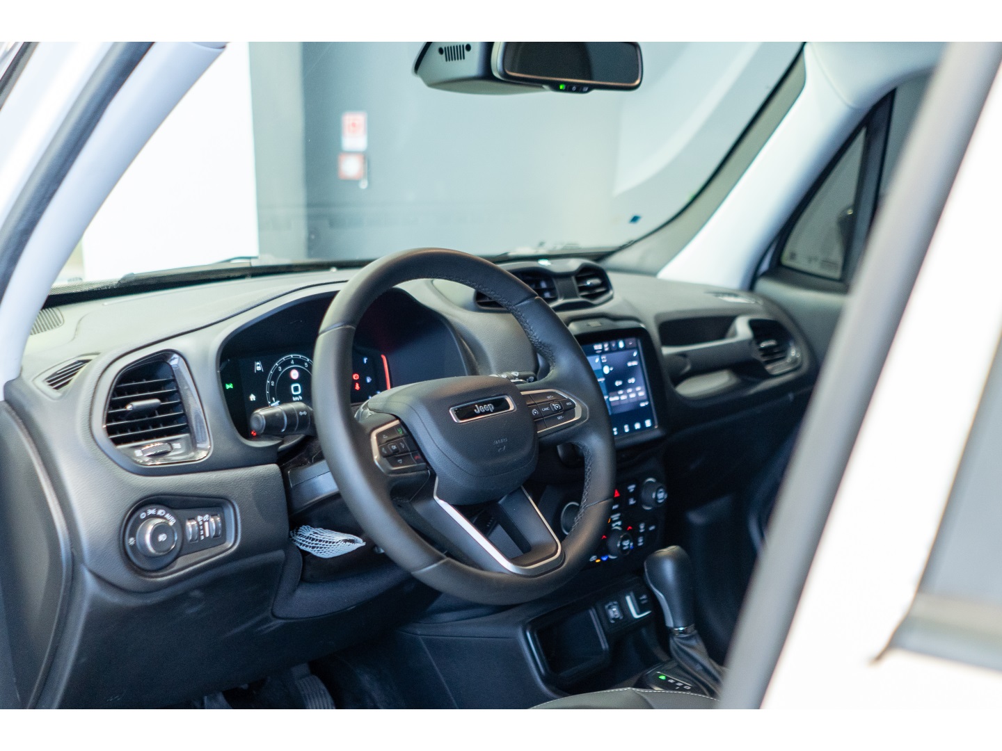 Jeep RENEGADE 2025