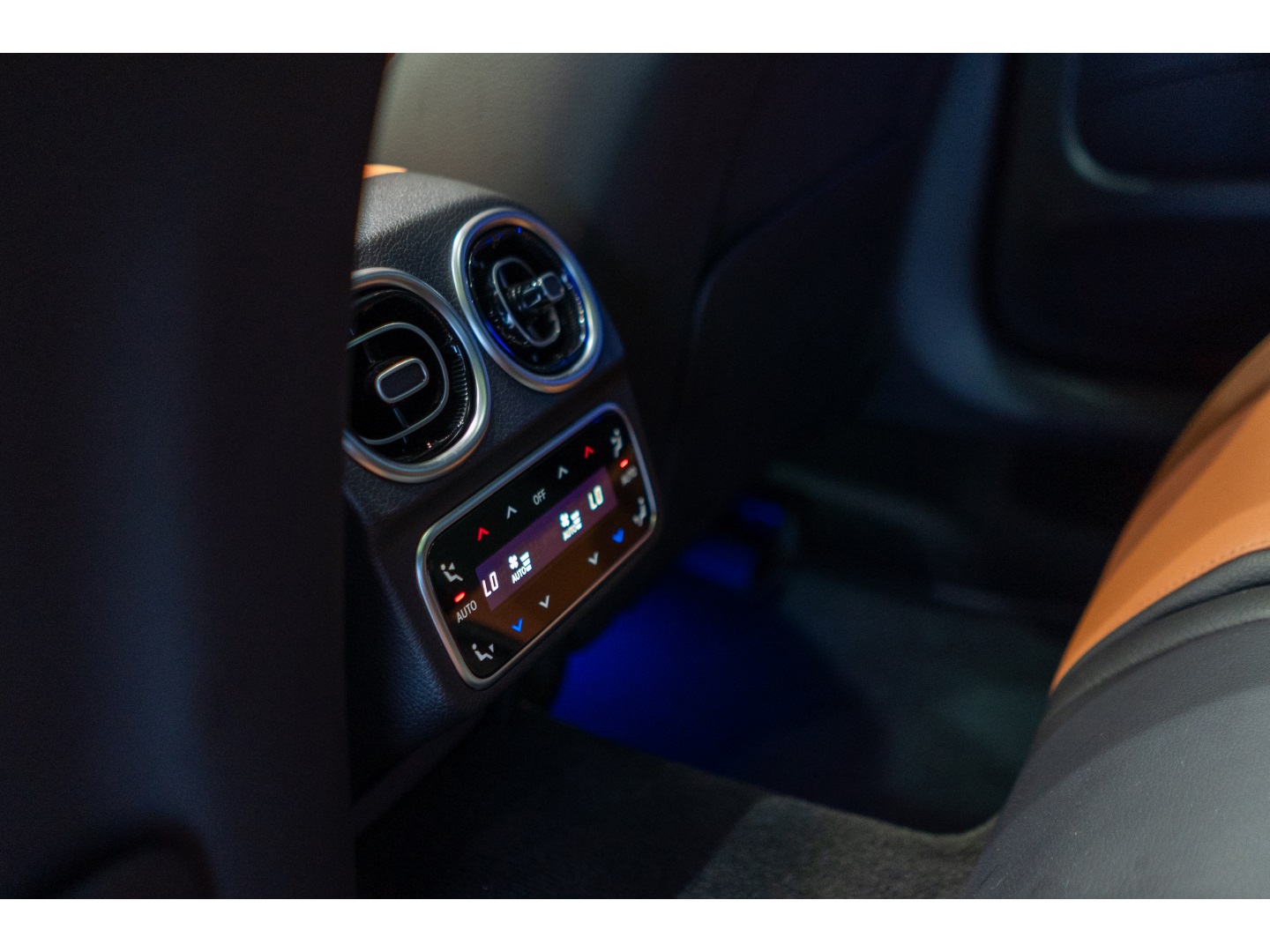 Mercedes-Benz C 300 2025