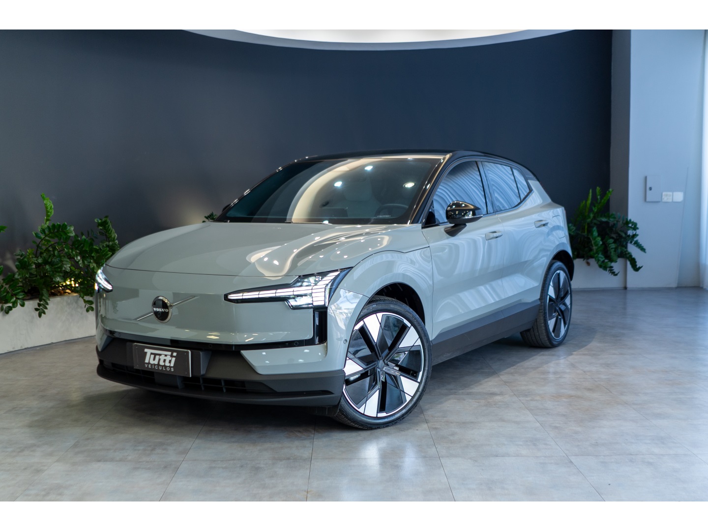 Volvo EX30 2026