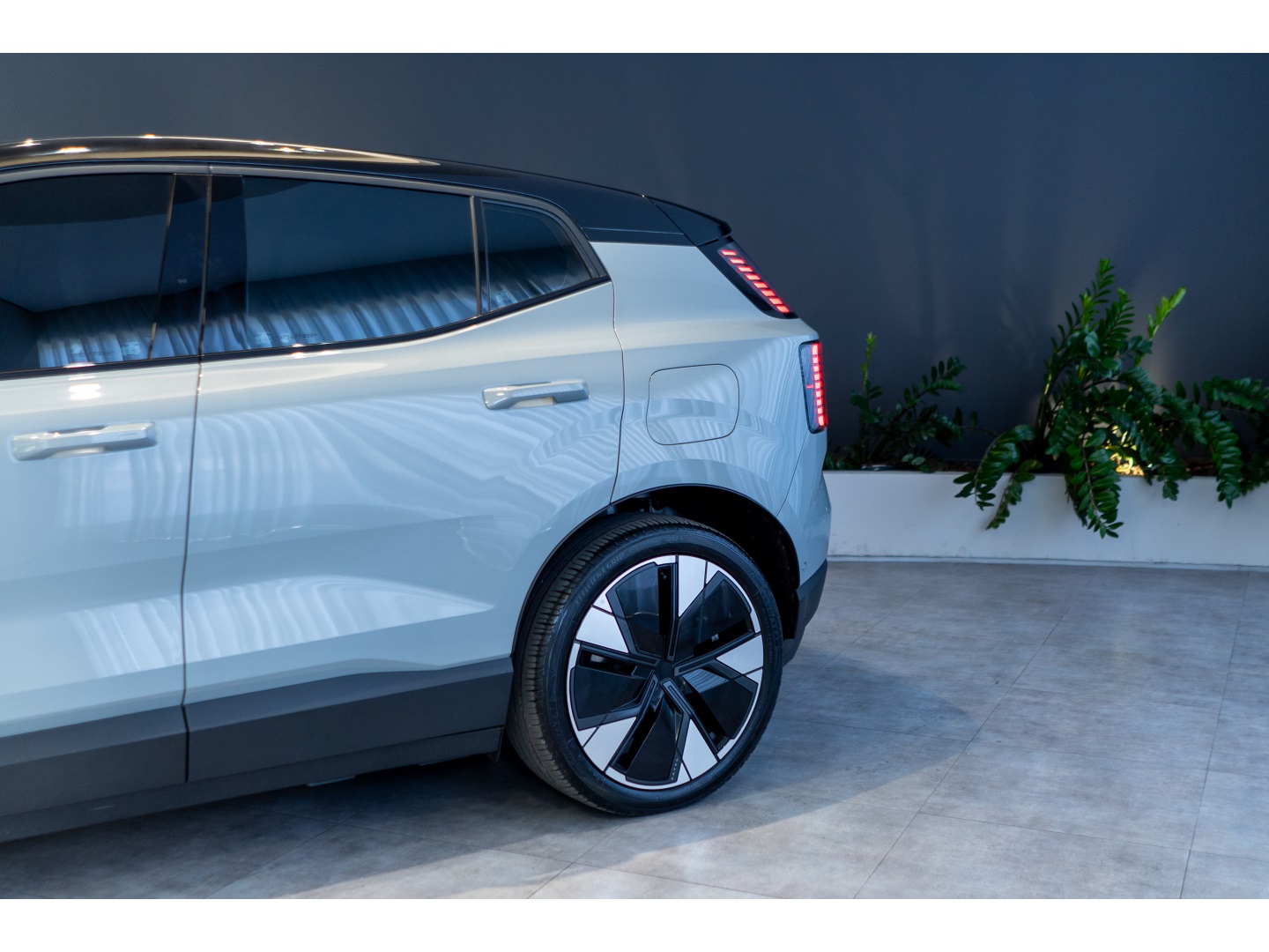 Volvo EX30 2026