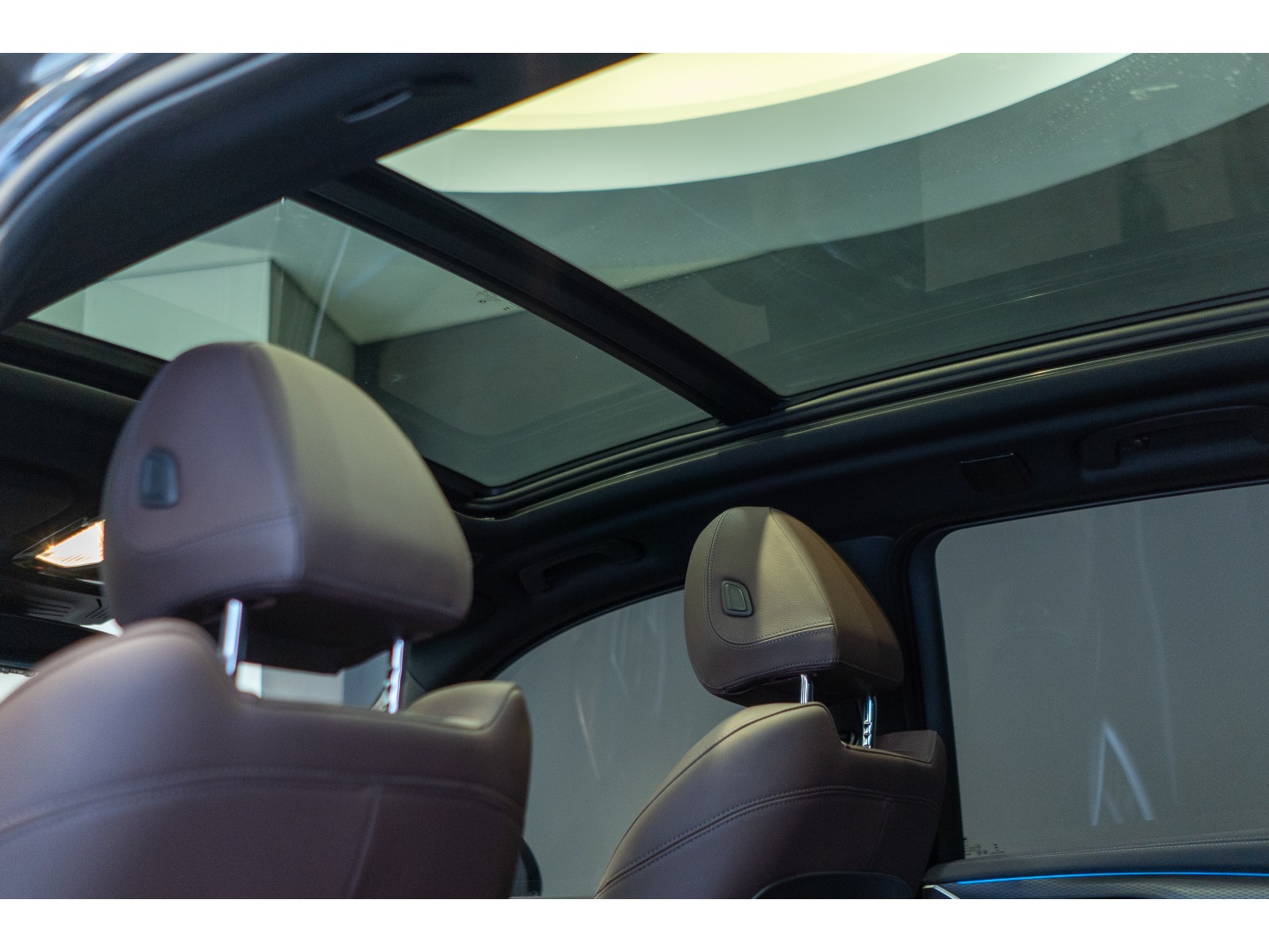 BMW iX3 2025
