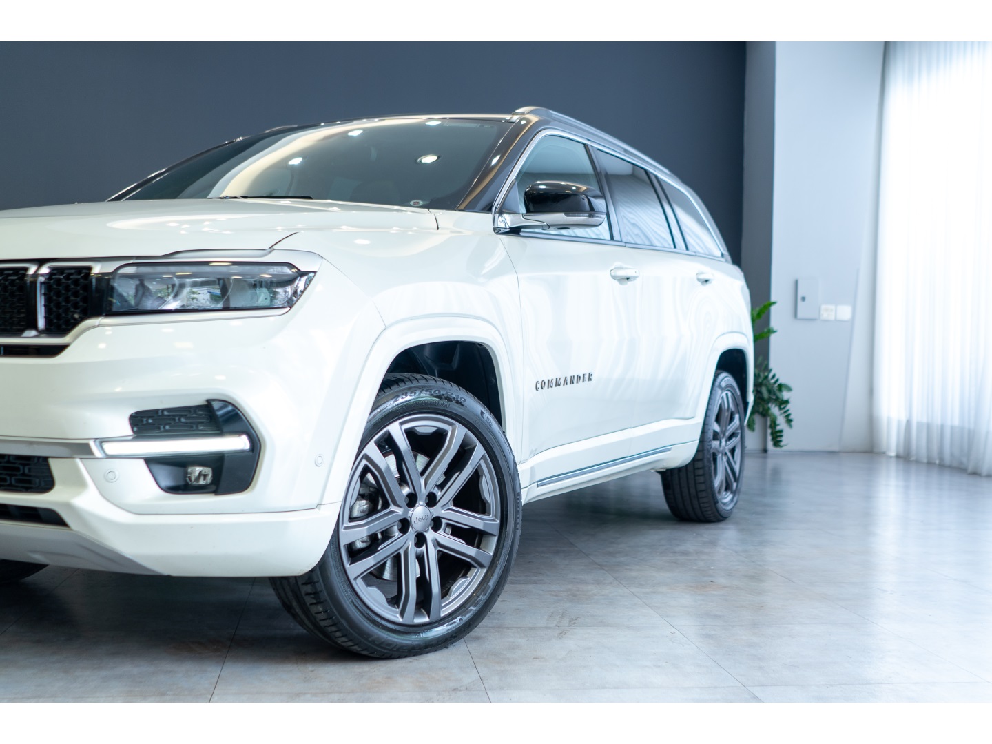 Jeep COMMANDER 2025