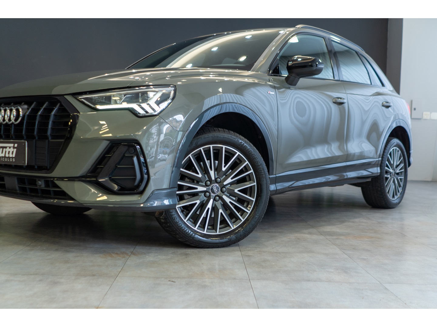 Audi Q3 2023