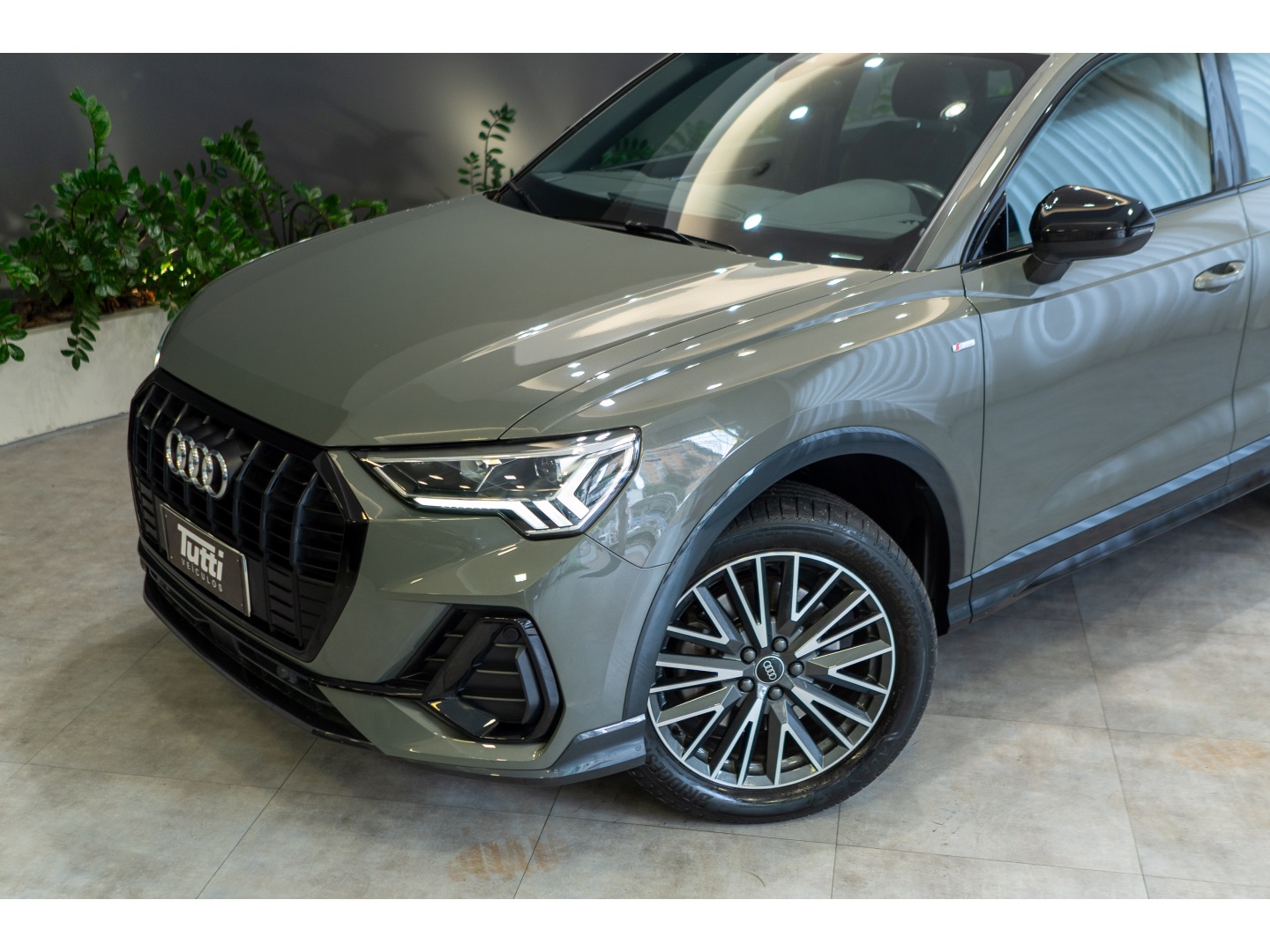 Audi Q3 2023