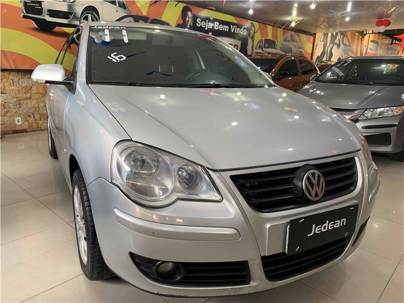 polo sedan 2011 olx