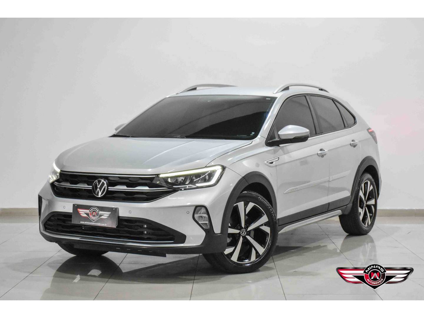 VOLKSWAGEN NIVUS 1.0 200 TSI TOTAL FLEX HIGHLINE AUTOMÁTICO