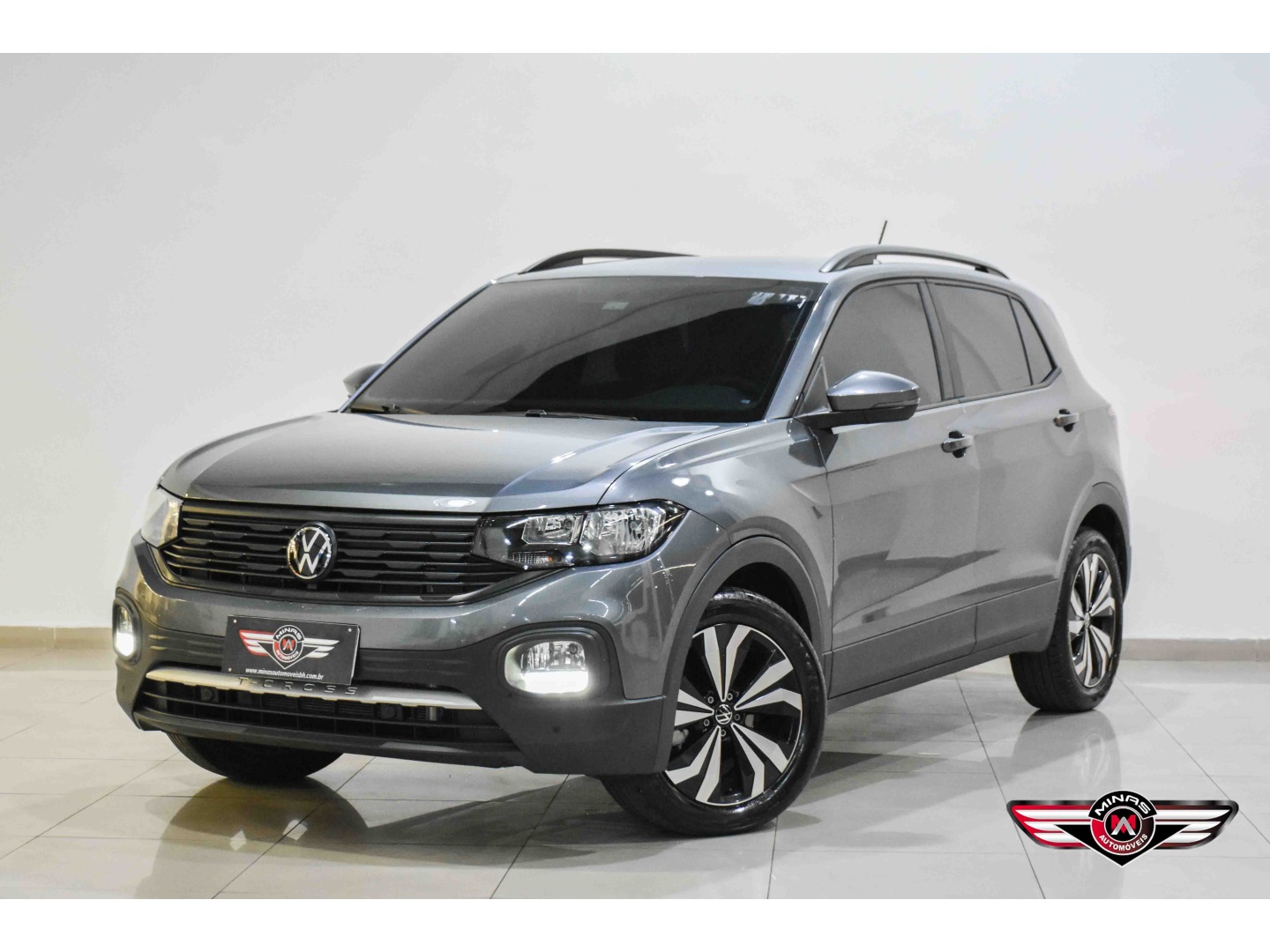 VOLKSWAGEN T-CROSS 1.0 200 TSI TOTAL FLEX AUTOMÁTICO