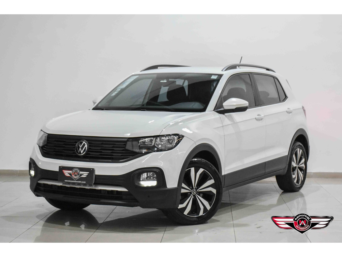 VOLKSWAGEN T-CROSS 1.0 200 TSI TOTAL FLEX AUTOMÁTICO