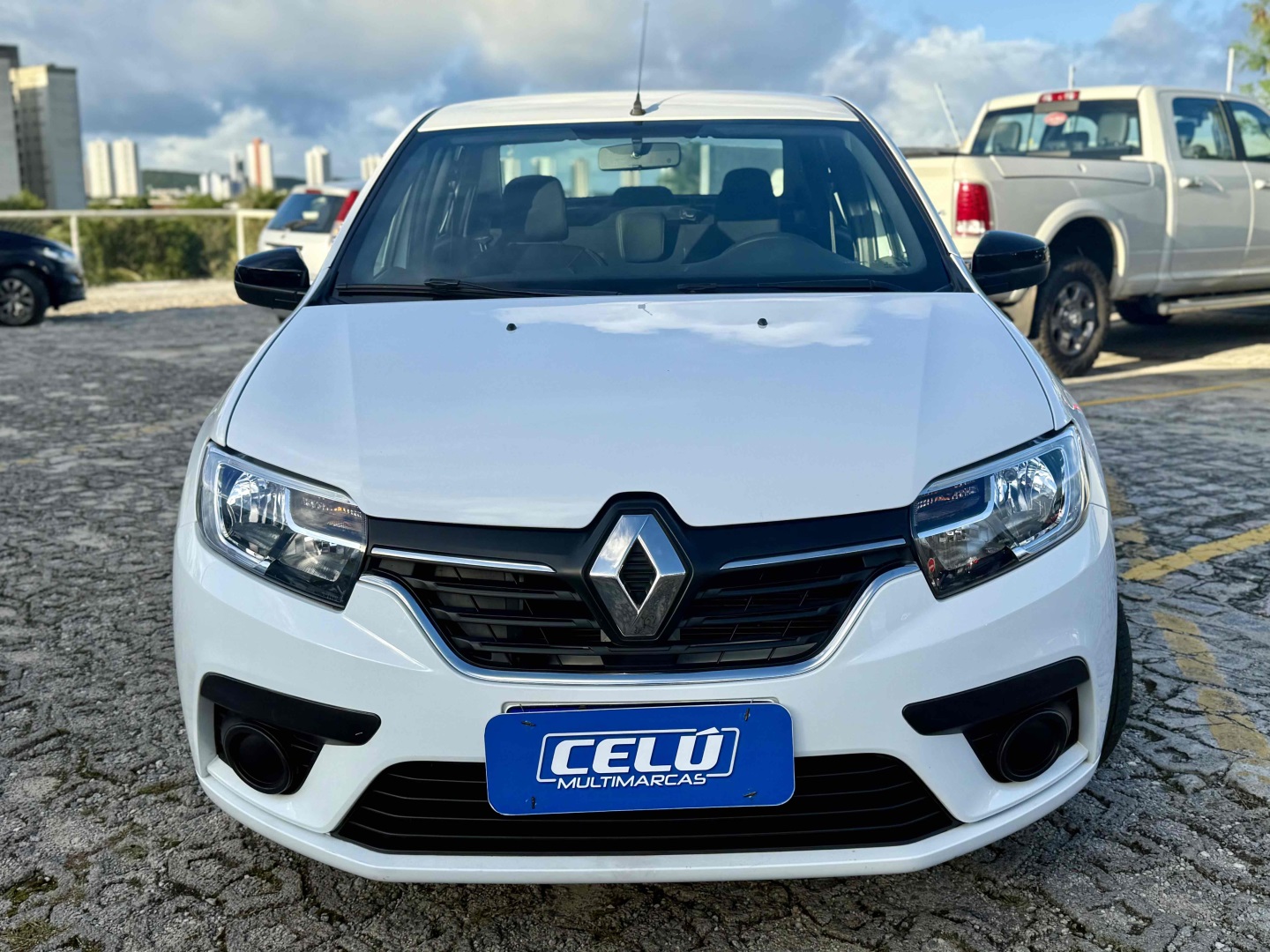 RENAULT LOGAN 1.0 12V SCE FLEX ZEN MANUAL