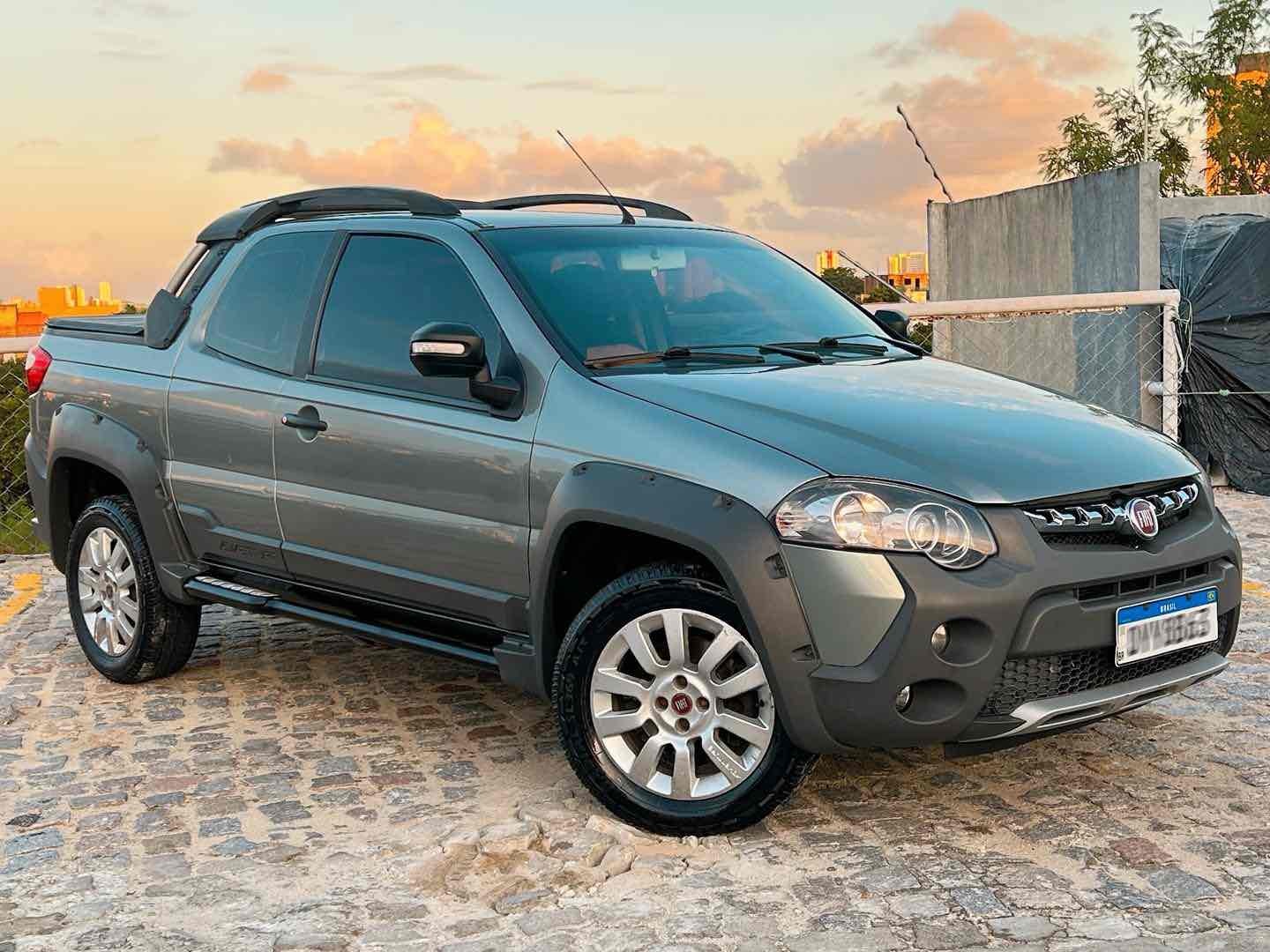 FIAT STRADA 1.8 MPI ADVENTURE CD 16V FLEX 3P MANUAL