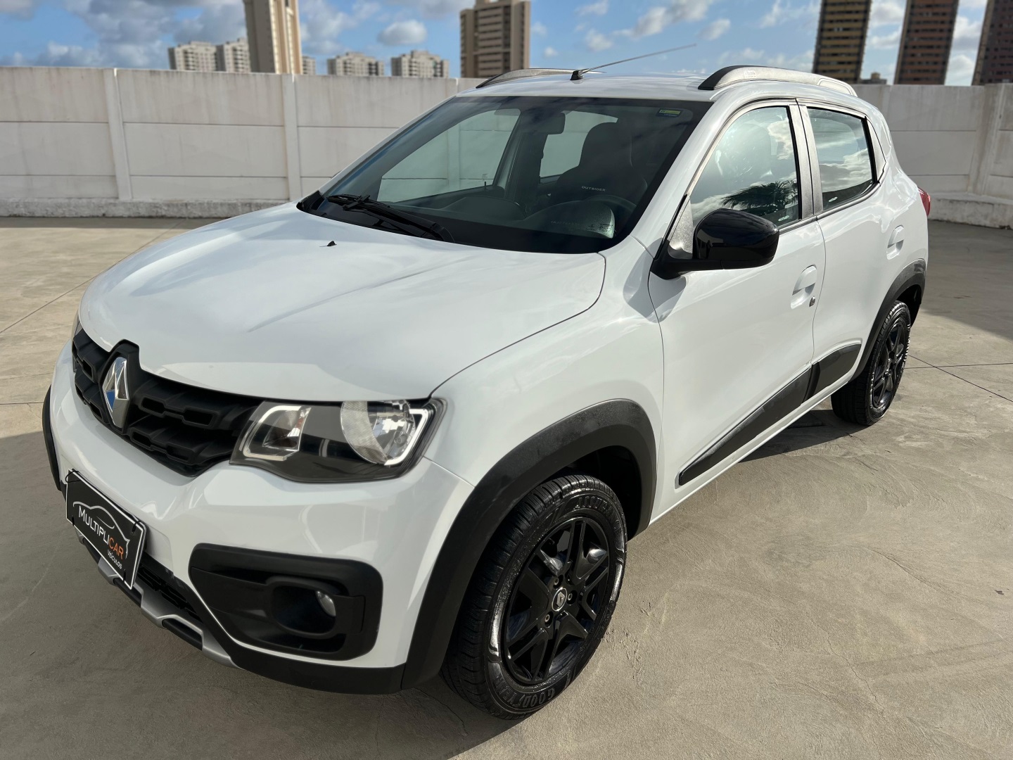 RENAULT KWID 1.0 12V SCE FLEX OUTSIDER MANUAL