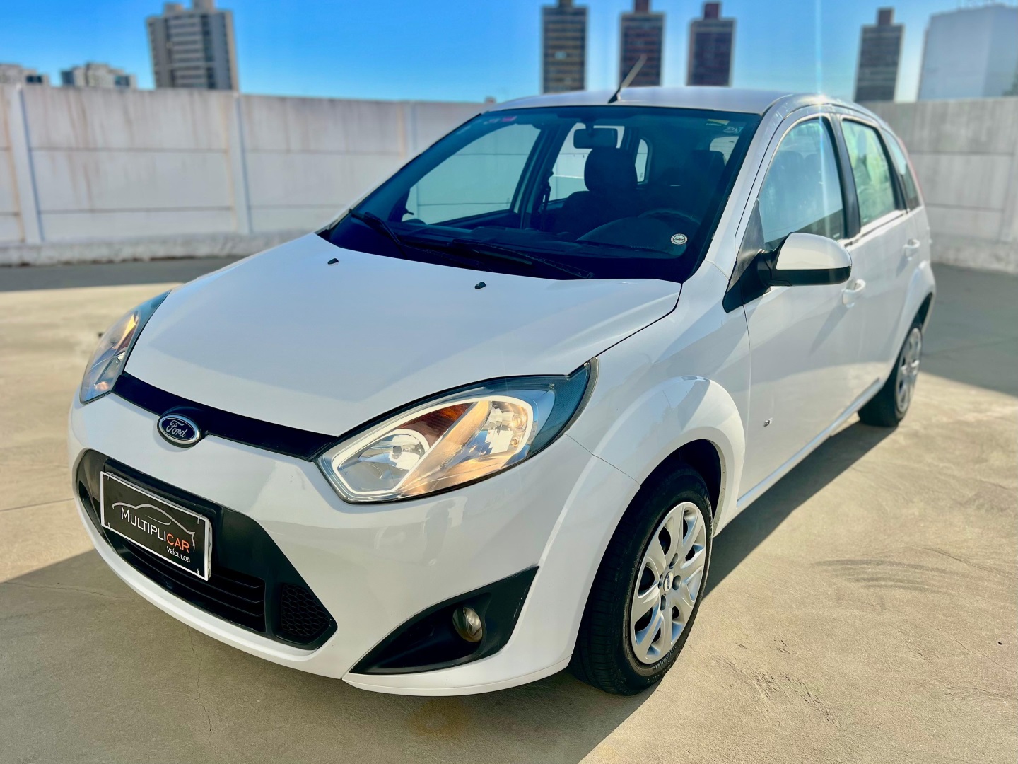 FORD FIESTA 1.6 ROCAM HATCH 8V FLEX 4P MANUAL