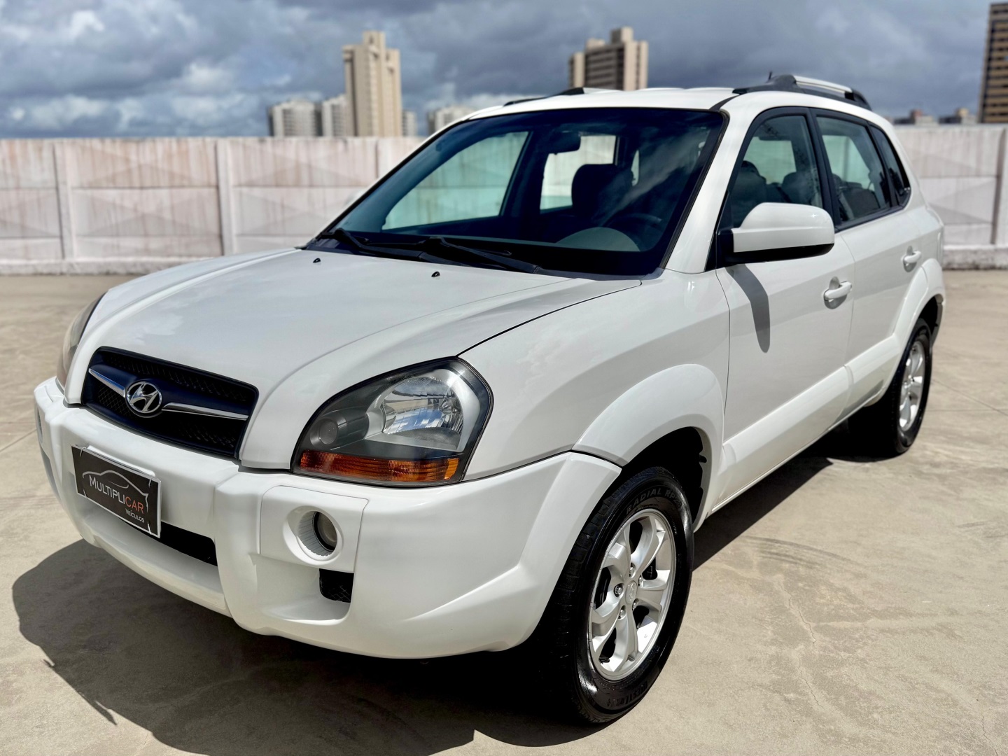 HYUNDAI TUCSON 2.0 MPFI GLS BASE 16V 143CV 2WD FLEX 4P AUTOMÁTICO