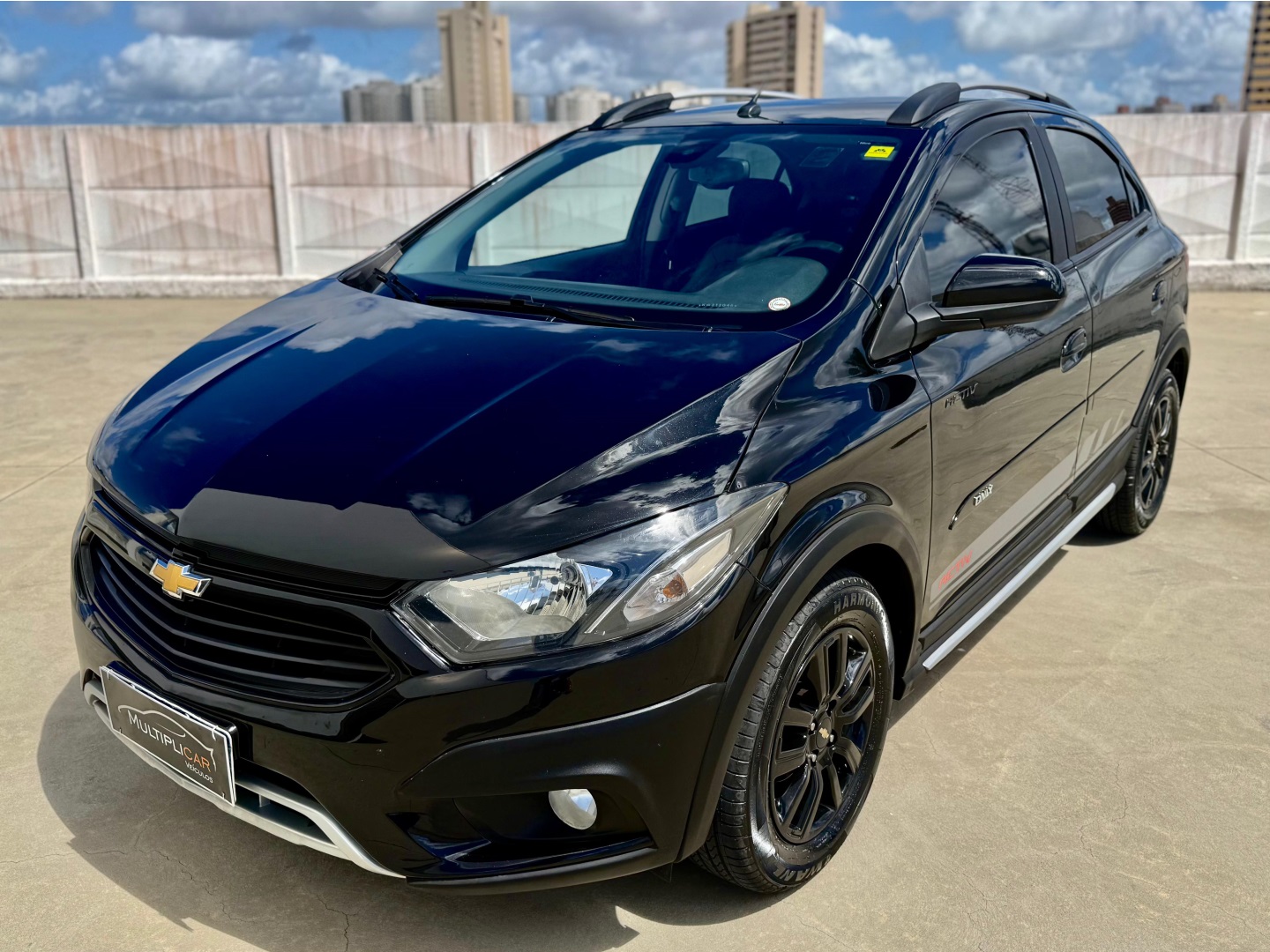 CHEVROLET ONIX 1.4 MPFI ACTIV 8V FLEX 4P AUTOMÁTICO
