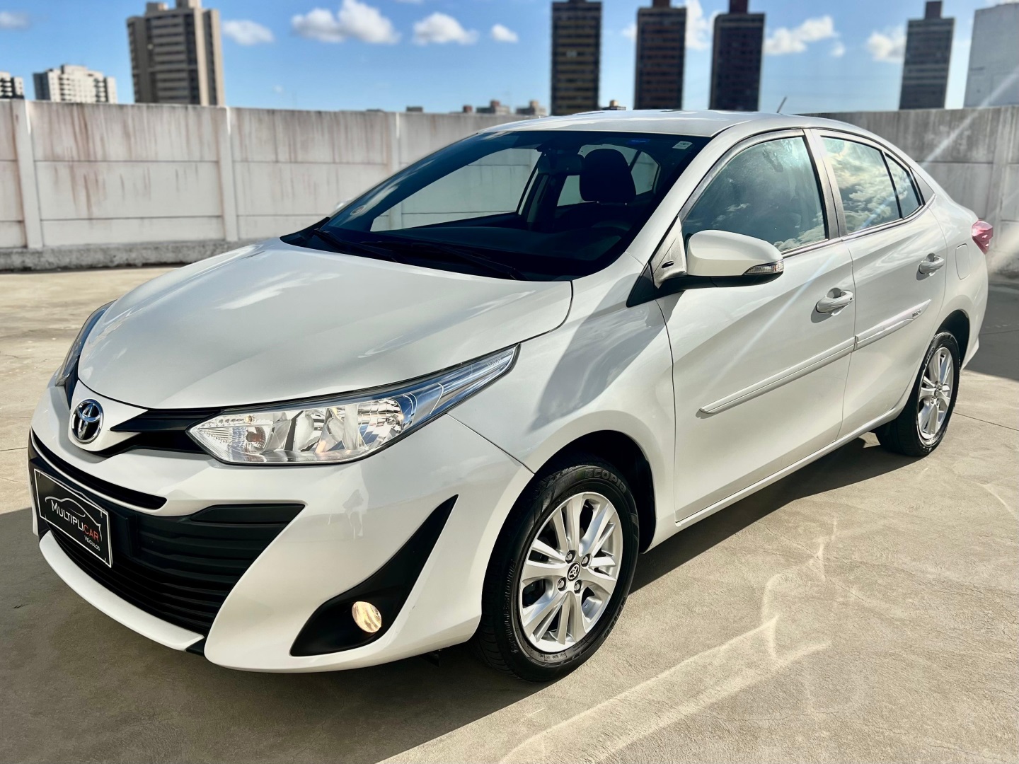 TOYOTA YARIS 1.5 16V FLEX SEDAN XL PLUS TECH MULTIDRIVE