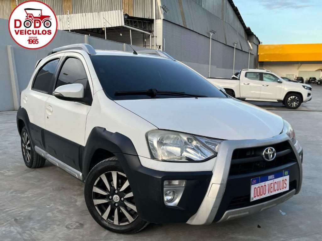 TOYOTA ETIOS CROSS 1.5 16V FLEX 4P MANUAL