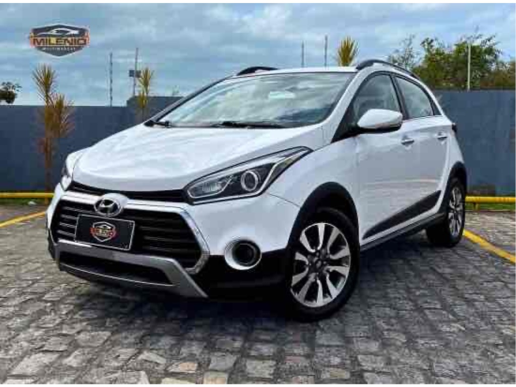 HYUNDAI HB20X 1.6 16V PREMIUM FLEX 4P AUTOMÁTICO