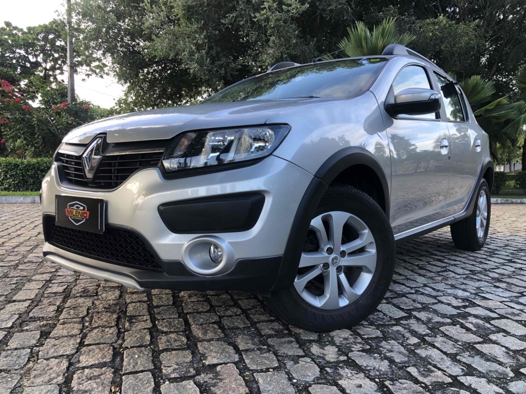 RENAULT SANDERO 1.6 STEPWAY 8V FLEX 4P MANUAL