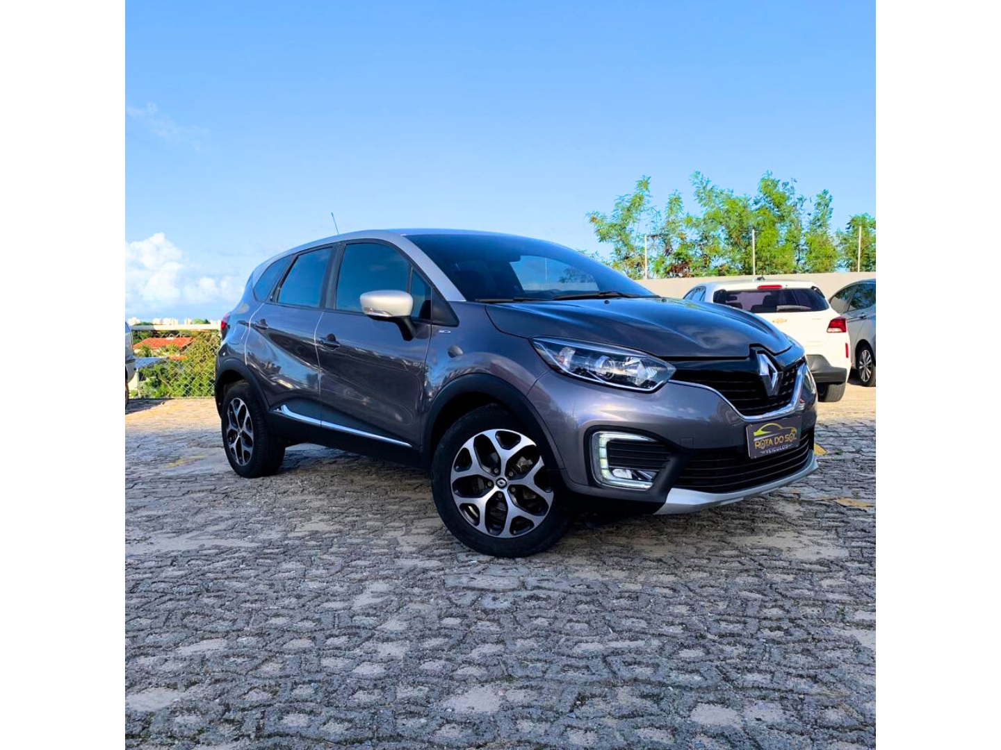 RENAULT CAPTUR 1.6 16V SCE FLEX BOSE X-TRONIC
