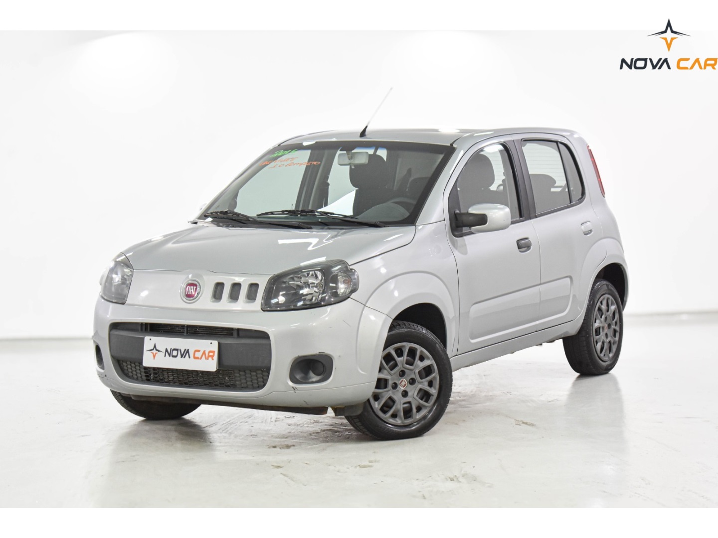 FIAT UNO 1.0 EVO VIVACE 8V FLEX 4P MANUAL