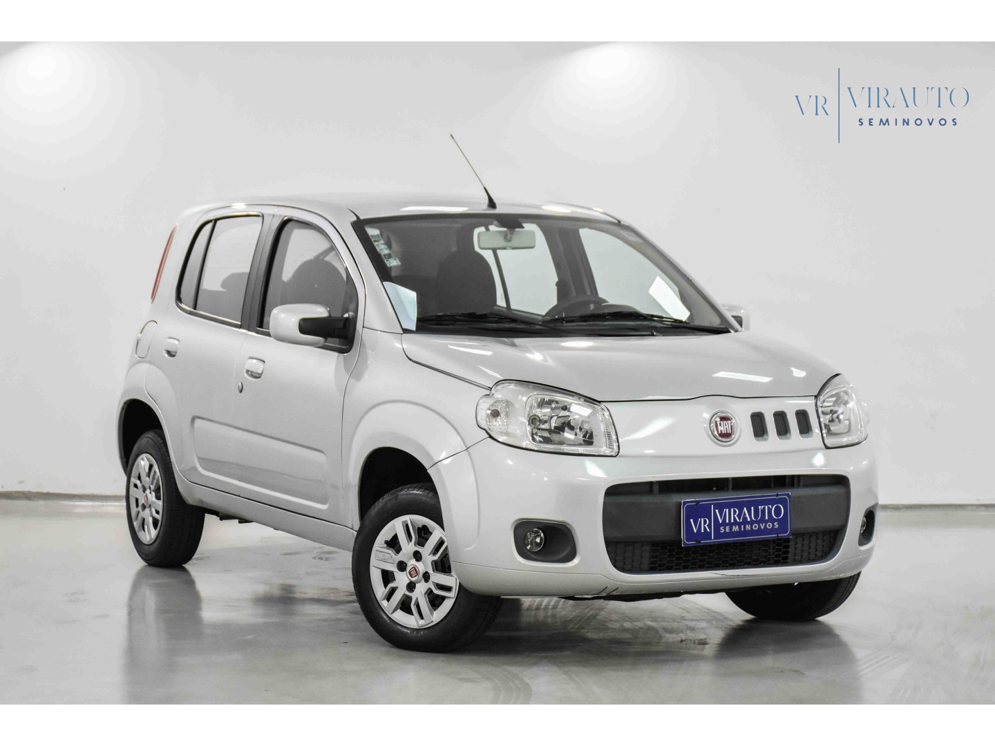 FIAT UNO 1.0 EVO VIVACE 8V FLEX 4P MANUAL