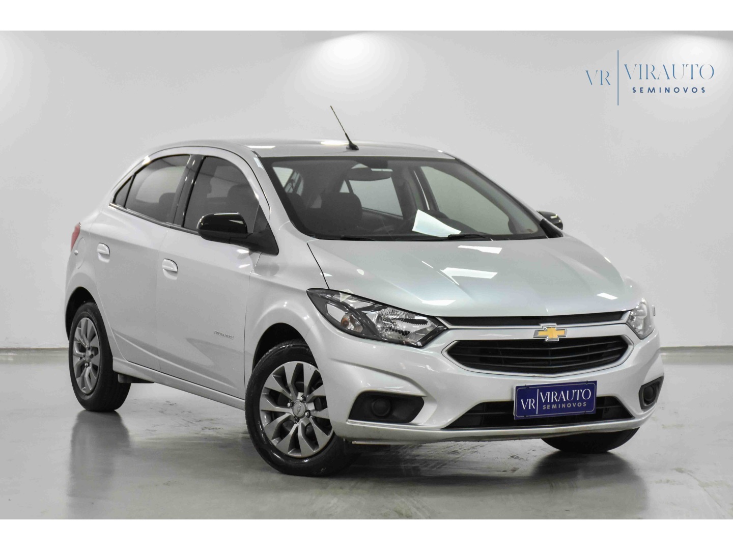 CHEVROLET ONIX 1.4 MPFI ADVANTAGE 8V FLEX 4P AUTOMÁTICO