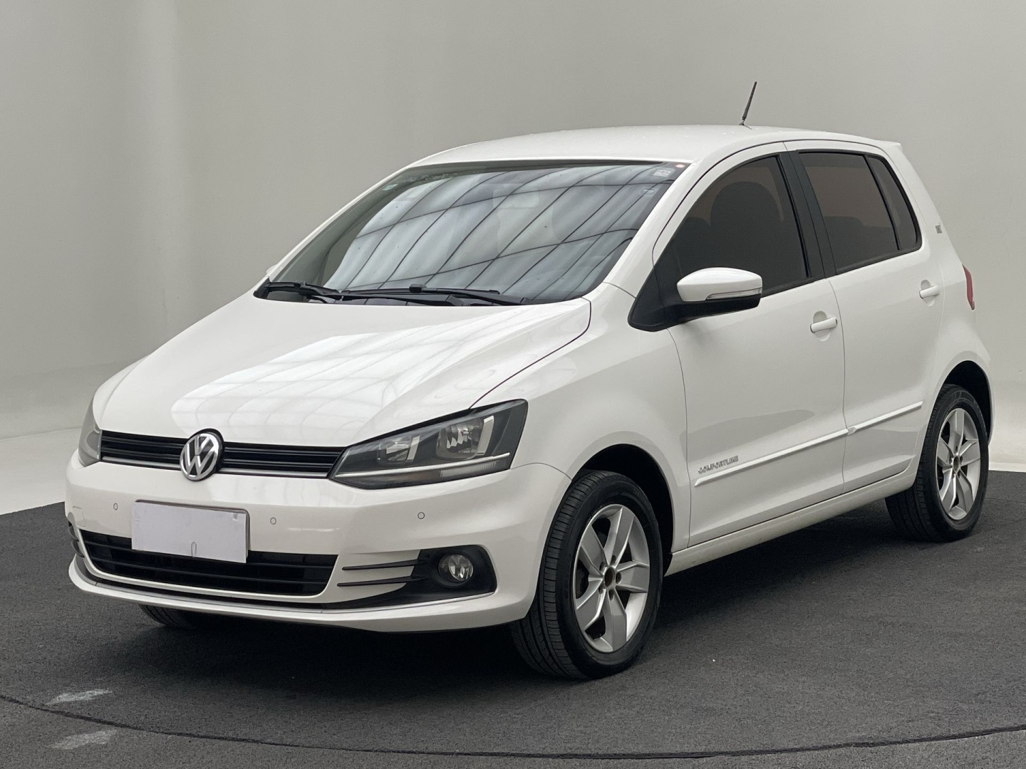 VOLKSWAGEN FOX 1.6 MSI COMFORTLINE 8V FLEX 4P MANUAL