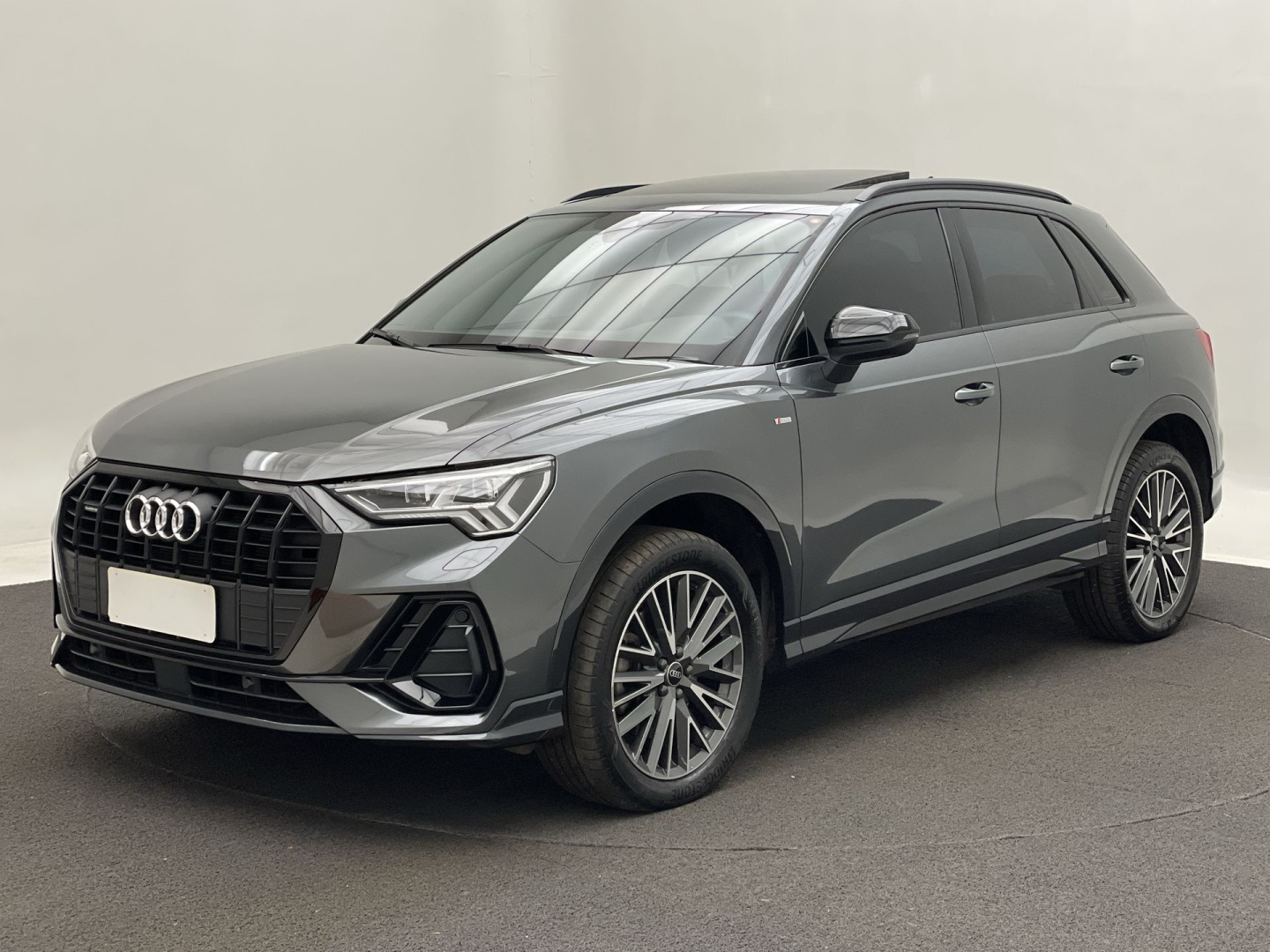 AUDI Q3 2.0 40 TFSI GASOLINA PERFORMANCE BLACK QUATTRO TIPTRONIC