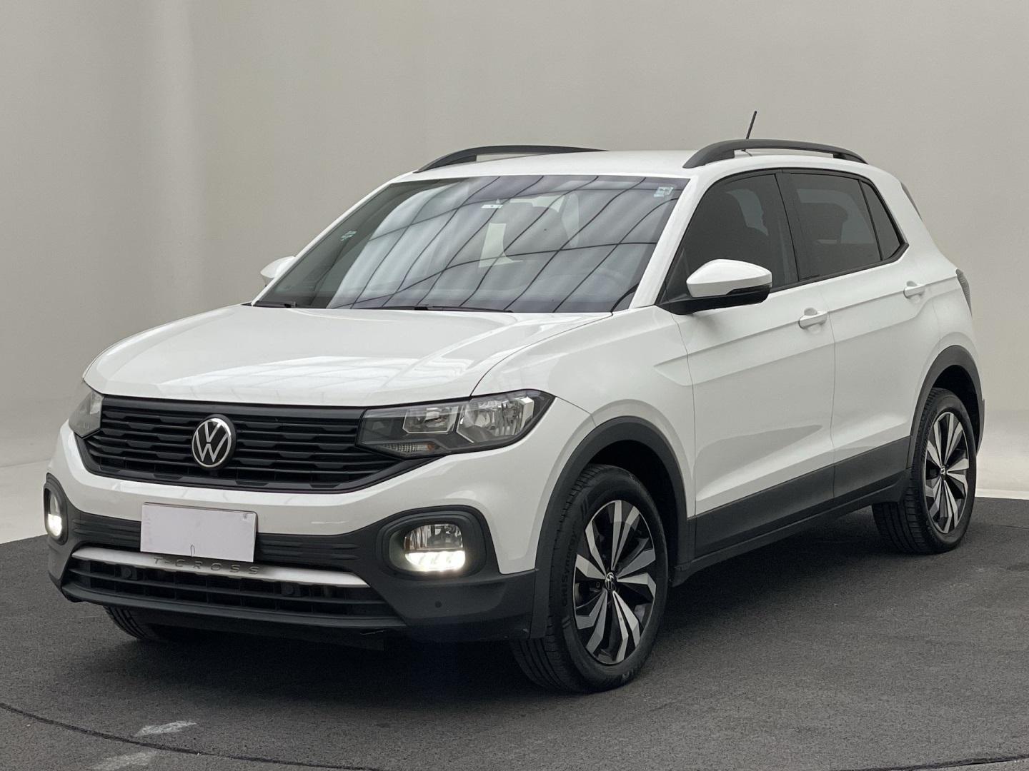 VOLKSWAGEN T-CROSS 1.0 200 TSI TOTAL FLEX AUTOMÁTICO