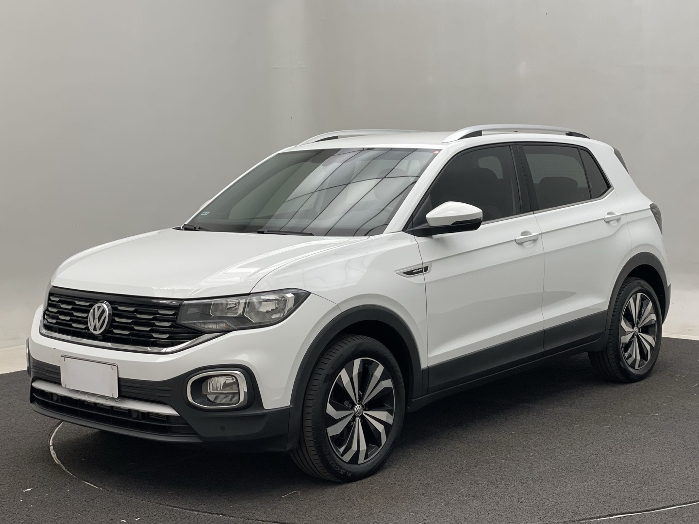 VOLKSWAGEN T-CROSS 1.4 250 TSI TOTAL FLEX HIGHLINE AUTOMÁTICO