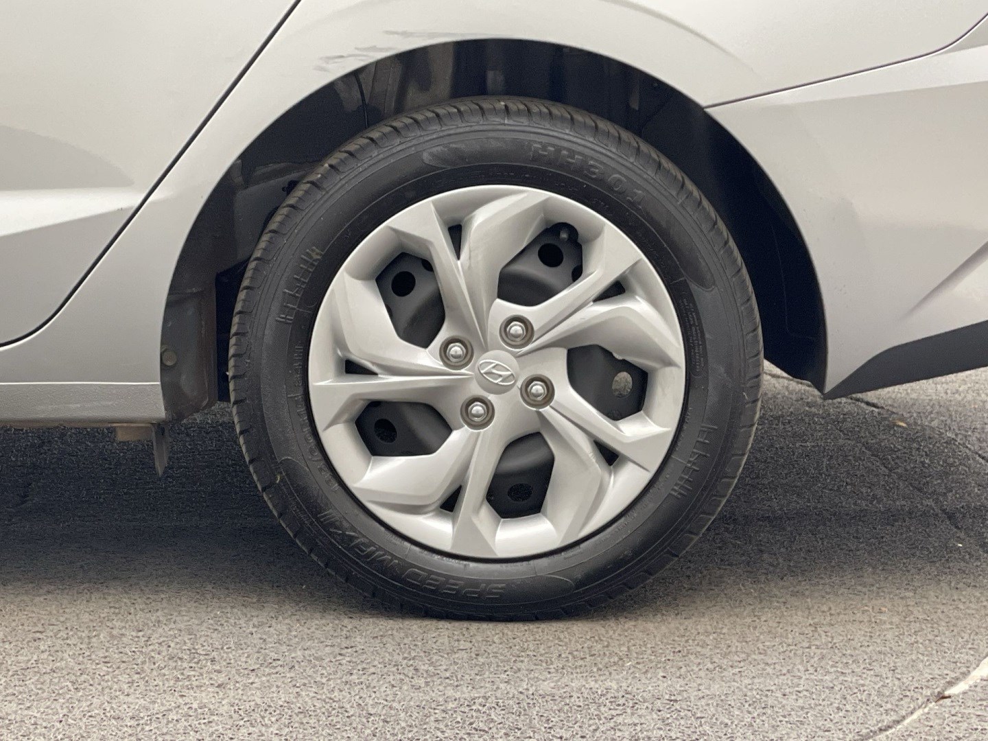 HYUNDAI HB20S 1.0 12V FLEX COMFORT MANUAL