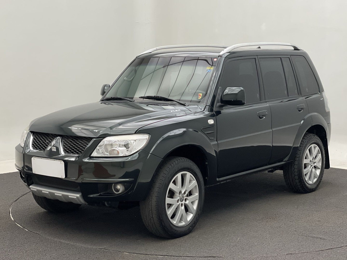 MITSUBISHI PAJERO 2.5 HD 4X4 8V TURBO INTERCOOLER DIESEL 4P MANUAL