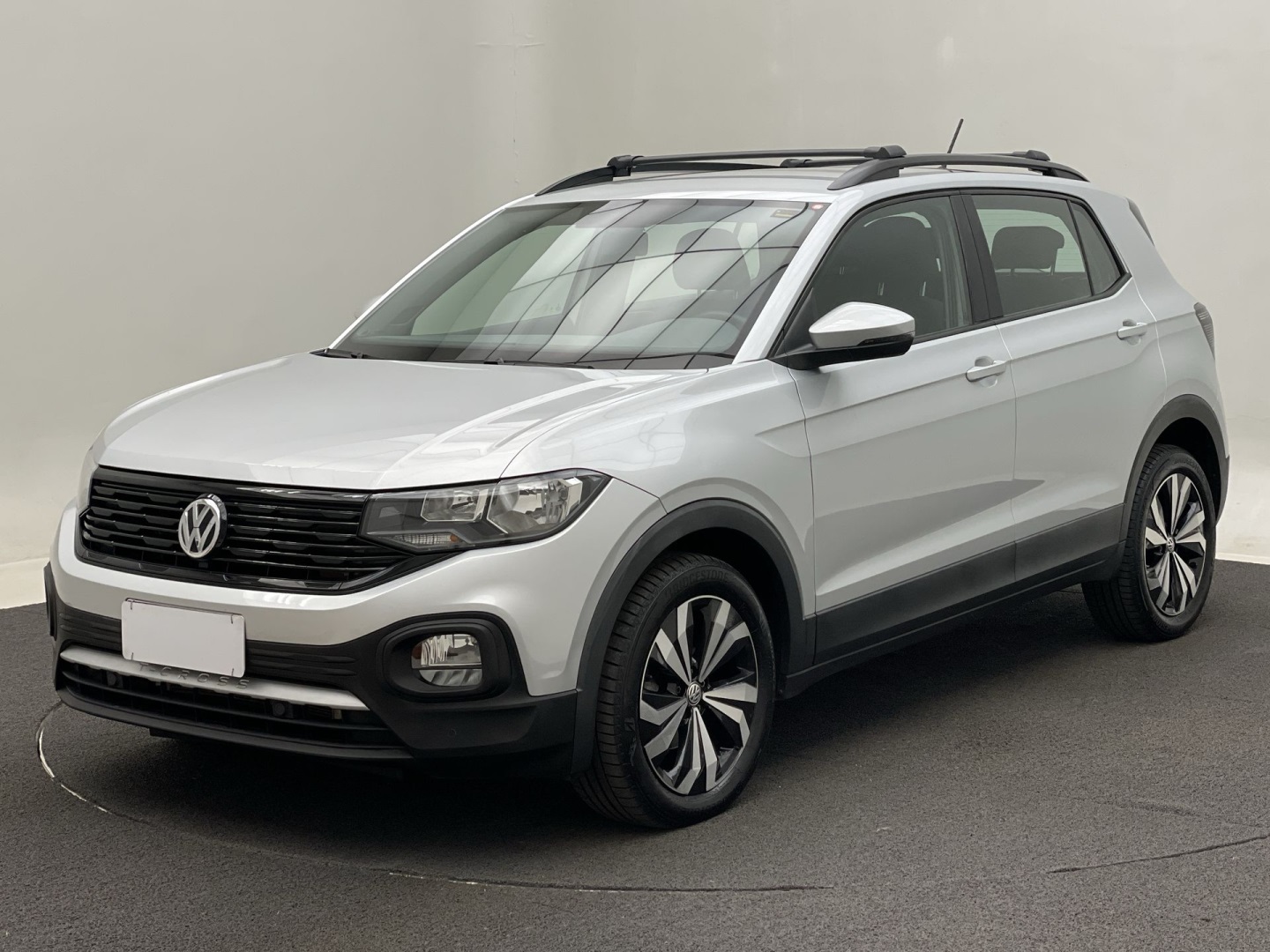 VOLKSWAGEN T-CROSS 1.0 200 TSI TOTAL FLEX AUTOMÁTICO