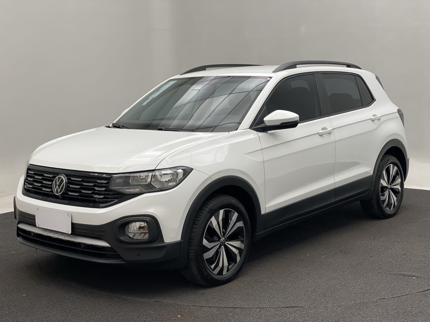 VOLKSWAGEN T-CROSS 1.0 200 TSI TOTAL FLEX COMFORTLINE AUTOMÁTICO